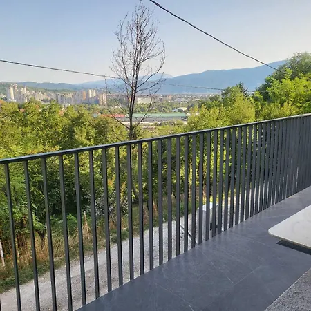 Sarajevo Apartment * サラエヴォ