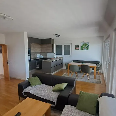 Sarajevo Apartment *