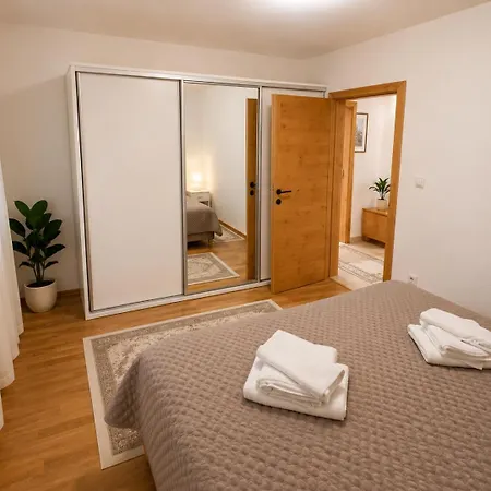 Sarajevo Apartment *